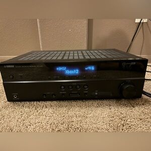 Yahama RX-V381 Channel 5.1 A/V Receiver
